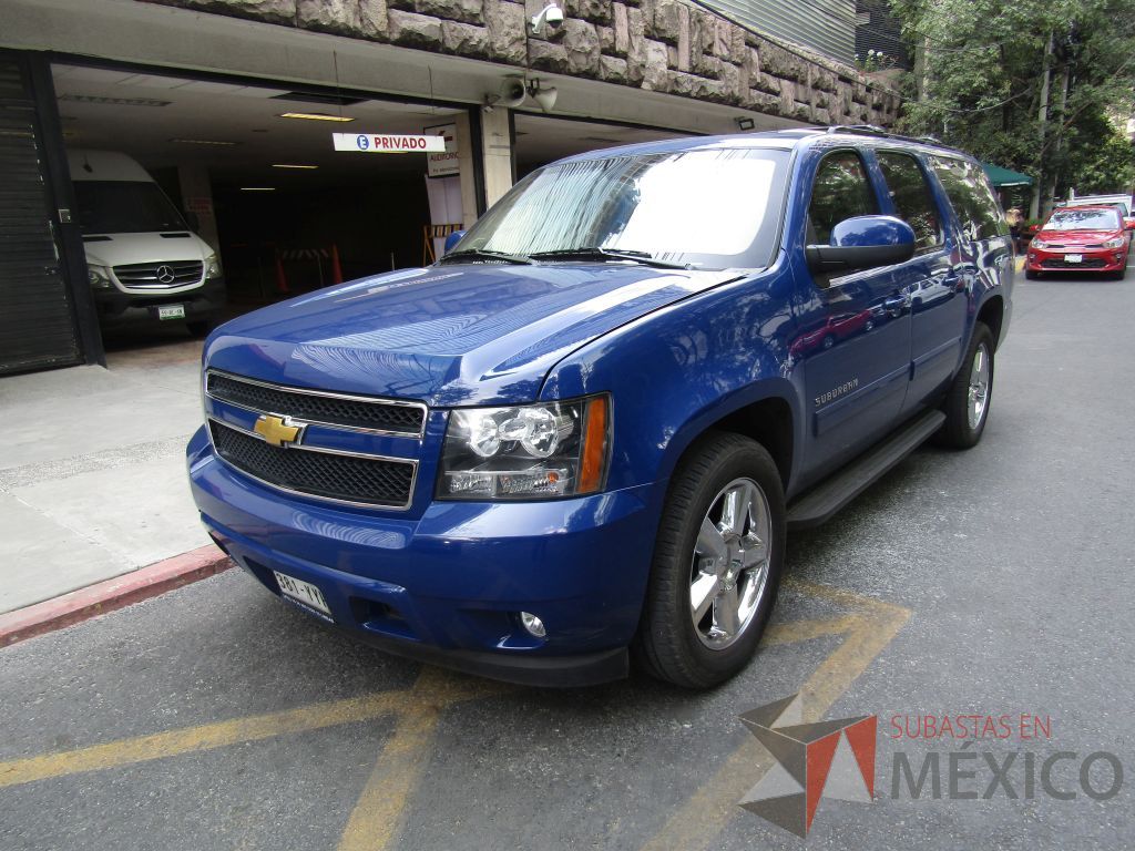 Lote 001 - Camioneta Chevrolet, Suburban D 5.3L, Año 2013, Blindada Nivel AS3 (NIJ IIIA), 4. 42,745 Km - Imagen 6