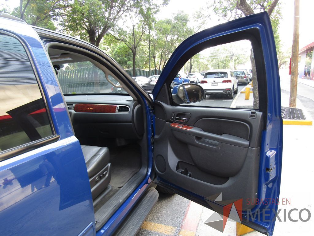 Lote 001 - Camioneta Chevrolet, Suburban D 5.3L, Año 2013, Blindada Nivel AS3 (NIJ IIIA), 4. 42,745 Km - Imagen 14