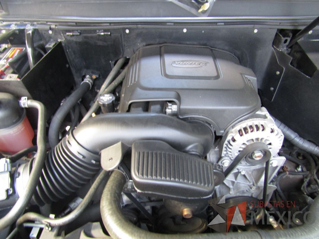 Lote 001 - Camioneta Chevrolet, Suburban D 5.3L, Año 2013, Blindada Nivel AS3 (NIJ IIIA), 4. 42,745 Km - Imagen 42
