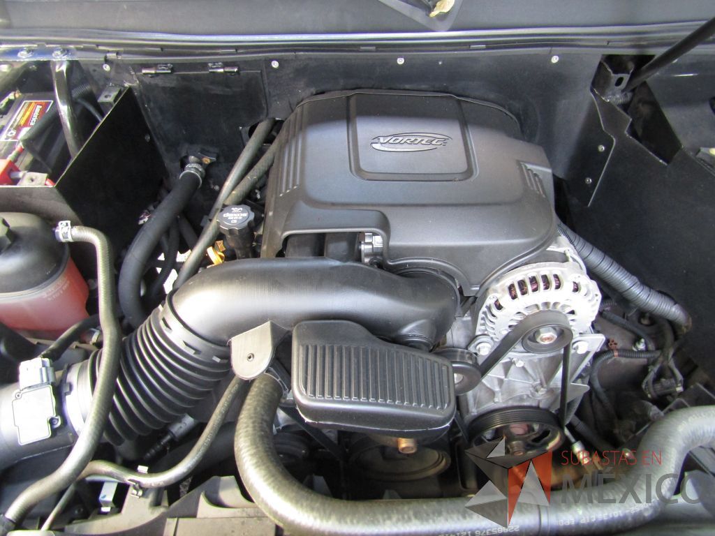 Lote 001 - Camioneta Chevrolet, Suburban D 5.3L, Año 2013, Blindada Nivel AS3 (NIJ IIIA), 4. 42,745 Km - Imagen 43