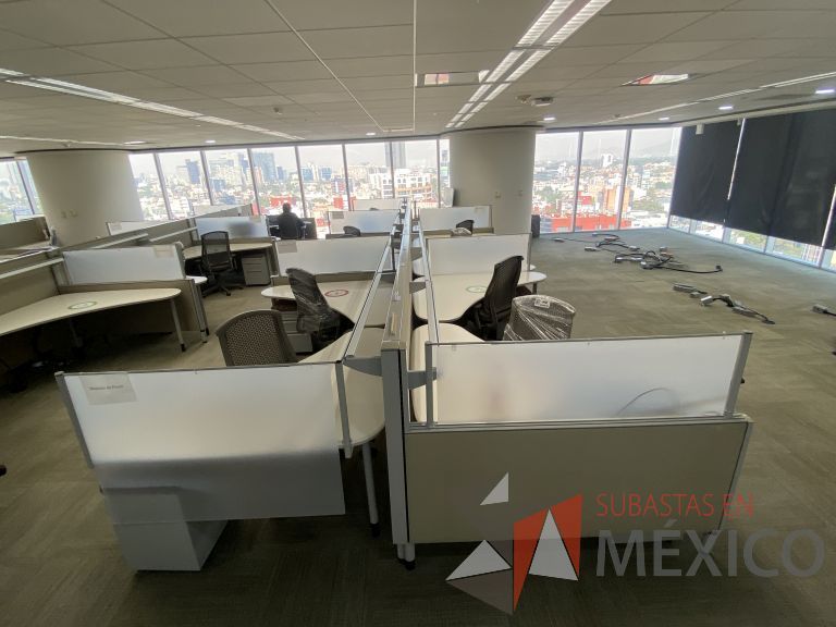 Lote 001 - Estación de trabajo para 11 personas - Imagen 4