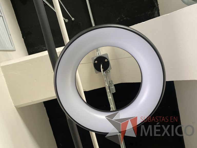 Lote 061 - 20 Luminarias colgantes circulares color negro