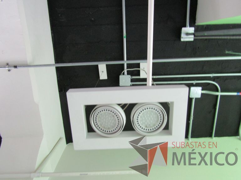 Lote 064 - 7 Luminarias colgantes de 2 focos color blanco