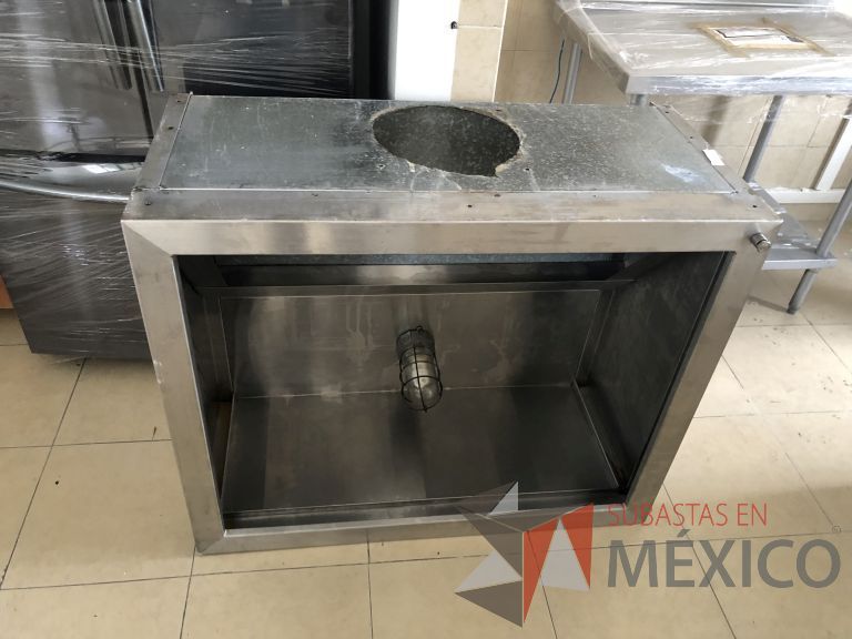 Lote 037 - Campana industrial de acero inoxidable con foco - Imagen 4