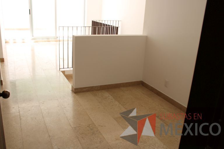 Lote 002 - Departamento de 102 m2 interiores en 2 niveles y 33.1 m2 en 2 Terrazas - Imagen 17