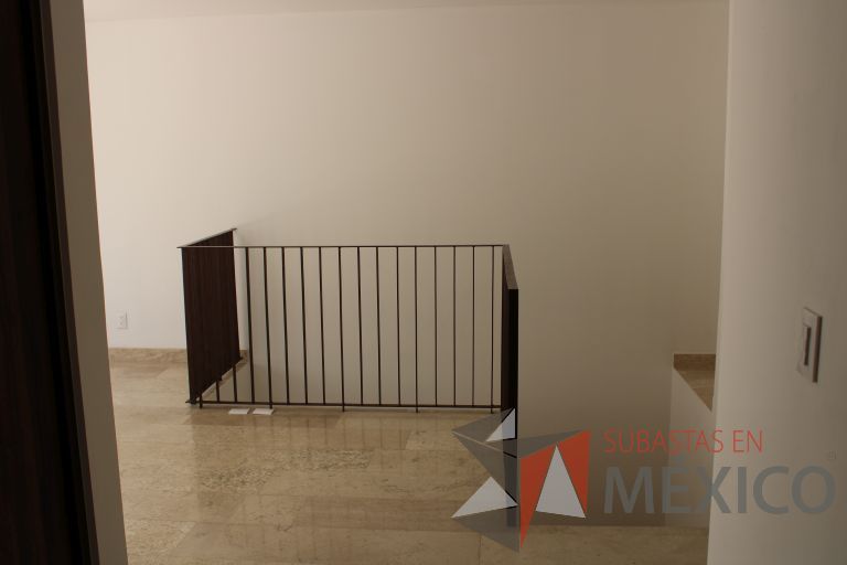Lote 002 - Departamento de 102 m2 interiores en 2 niveles y 33.1 m2 en 2 Terrazas - Imagen 27