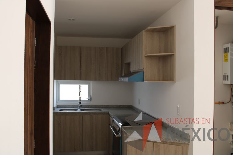 Lote 002 - Departamento de 102 m2 interiores en 2 niveles y 33.1 m2 en 2 Terrazas - Imagen 32