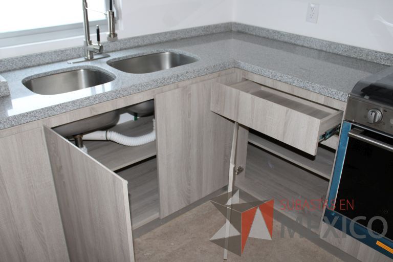 Lote 002 - Departamento de 102 m2 interiores en 2 niveles y 33.1 m2 en 2 Terrazas - Imagen 47