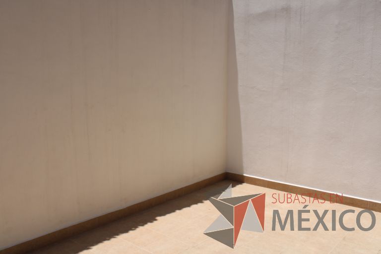 Lote 002 - Departamento de 102 m2 interiores en 2 niveles y 33.1 m2 en 2 Terrazas - Imagen 111