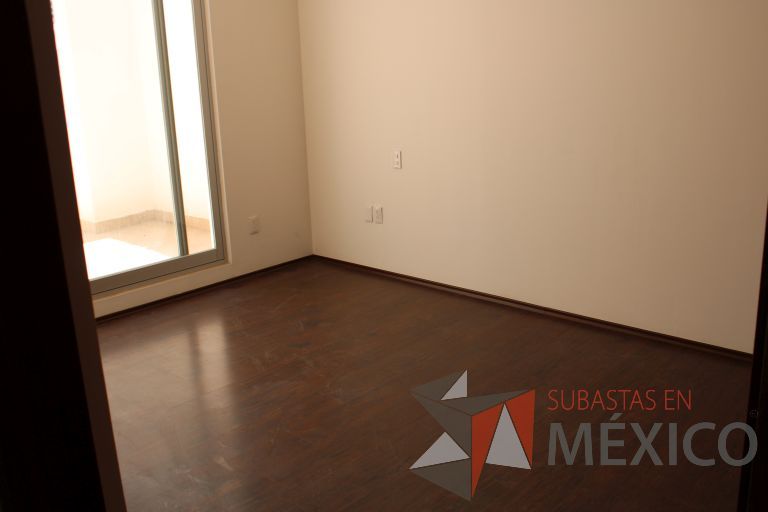 Lote 002 - Departamento de 102 m2 interiores en 2 niveles y 33.1 m2 en 2 Terrazas - Imagen 120