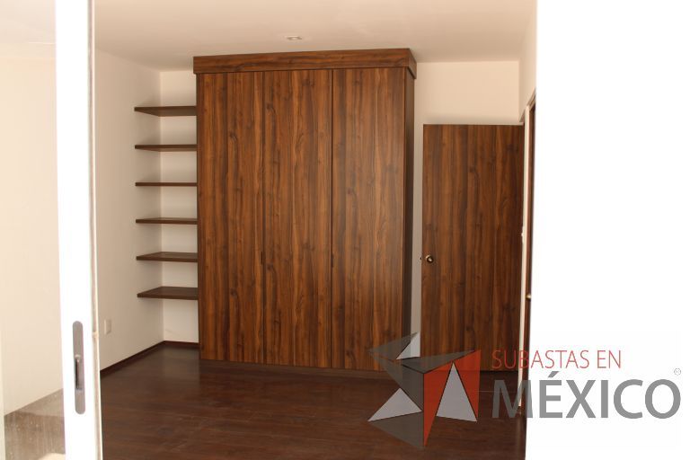 Lote 002 - Departamento de 102 m2 interiores en 2 niveles y 33.1 m2 en 2 Terrazas - Imagen 126