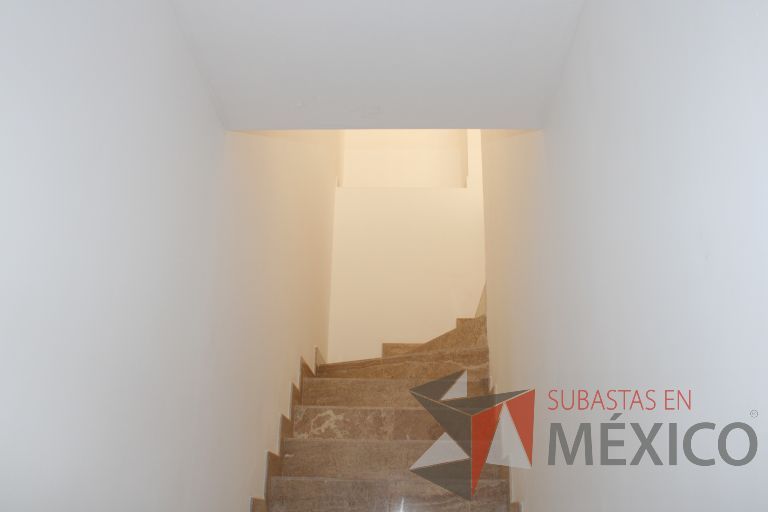 Lote 002 - Departamento de 102 m2 interiores en 2 niveles y 33.1 m2 en 2 Terrazas - Imagen 149