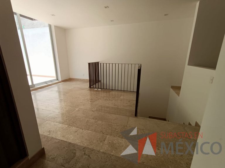 Lote 002 - Departamento de 102 m2 interiores en 2 niveles y 33.1 m2 en 2 Terrazas - Imagen 154