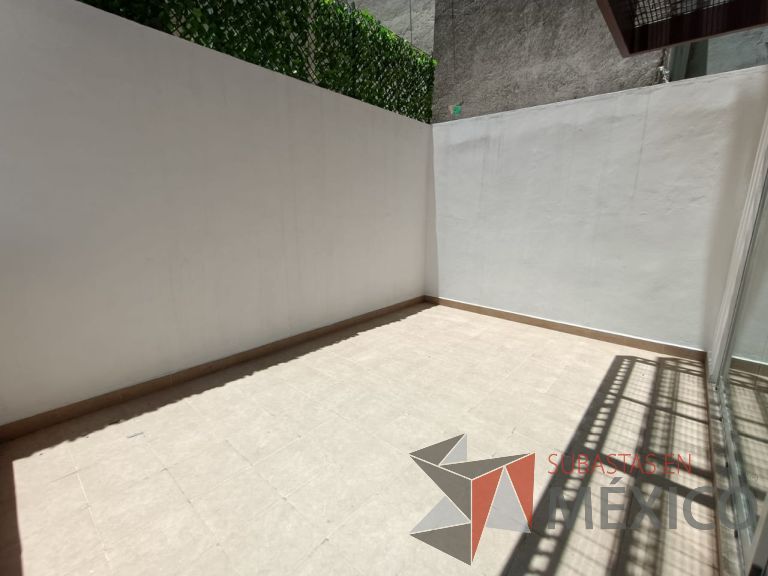 Lote 002 - Departamento de 102 m2 interiores en 2 niveles y 33.1 m2 en 2 Terrazas - Imagen 167