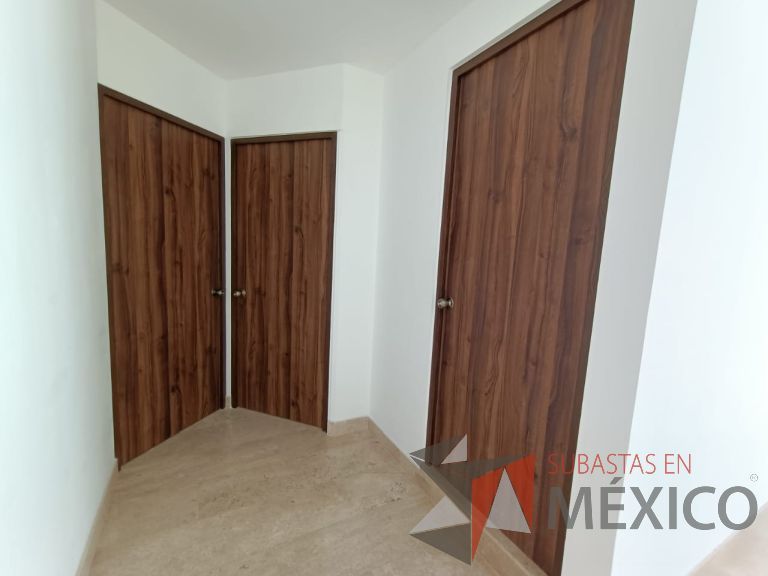 Lote 002 - Departamento de 102 m2 interiores en 2 niveles y 33.1 m2 en 2 Terrazas - Imagen 170