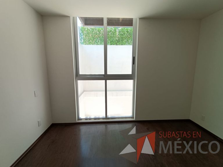 Lote 002 - Departamento de 102 m2 interiores en 2 niveles y 33.1 m2 en 2 Terrazas - Imagen 186