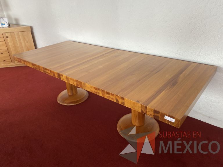 Lote 050 - 3 Mesas rectangulares con 2 bases de madera, 3 Mesas redondas de madera, etc... - Imagen 26