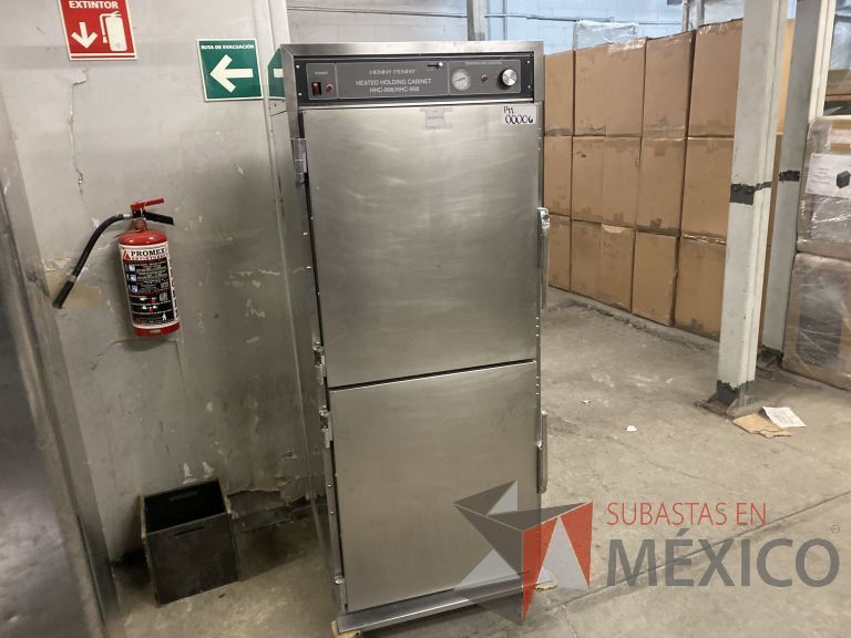 Lote 031 - Calentador metálico de 2 puertas