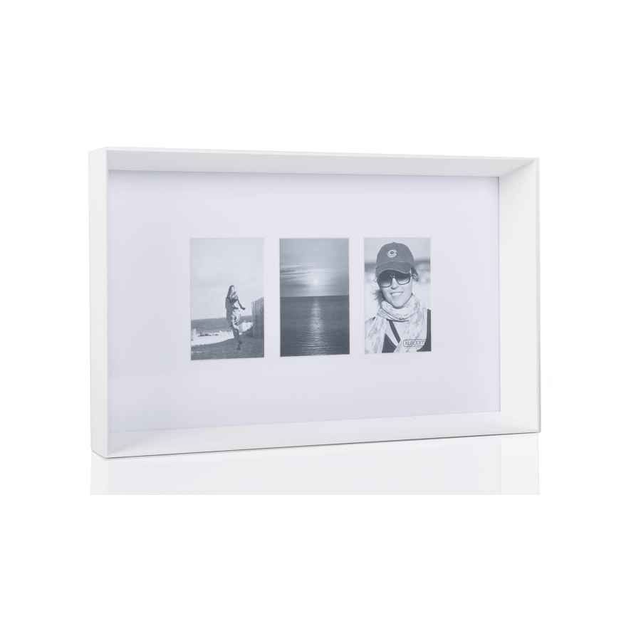 Lote 109 - 1 Pieza de Portaretratos Prado Frame 3 Fotografías 33 x 54 cm Blanco
