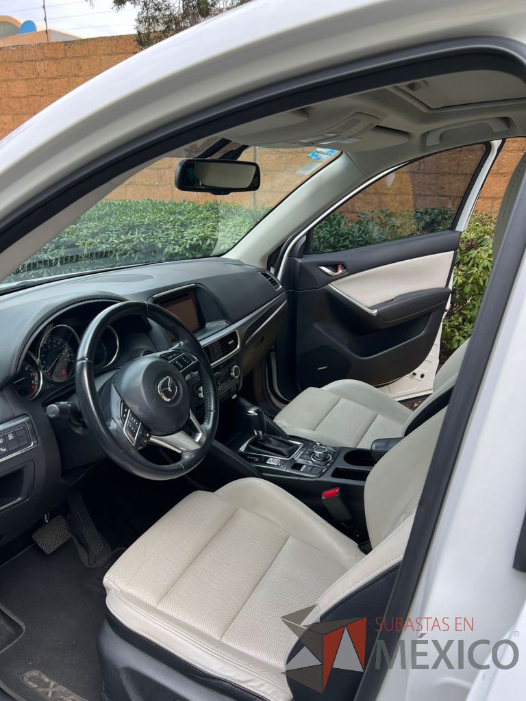 Lote 001 - Camioneta Mazda, CX5, 5 puertas, Año 2016, 57,000 Km - Imagen 6