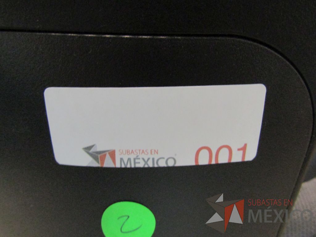 Lote 009 - 2 Sillas operativas con ruedas, descansabrazos, asiento y respaldo en malla - Imagen 6