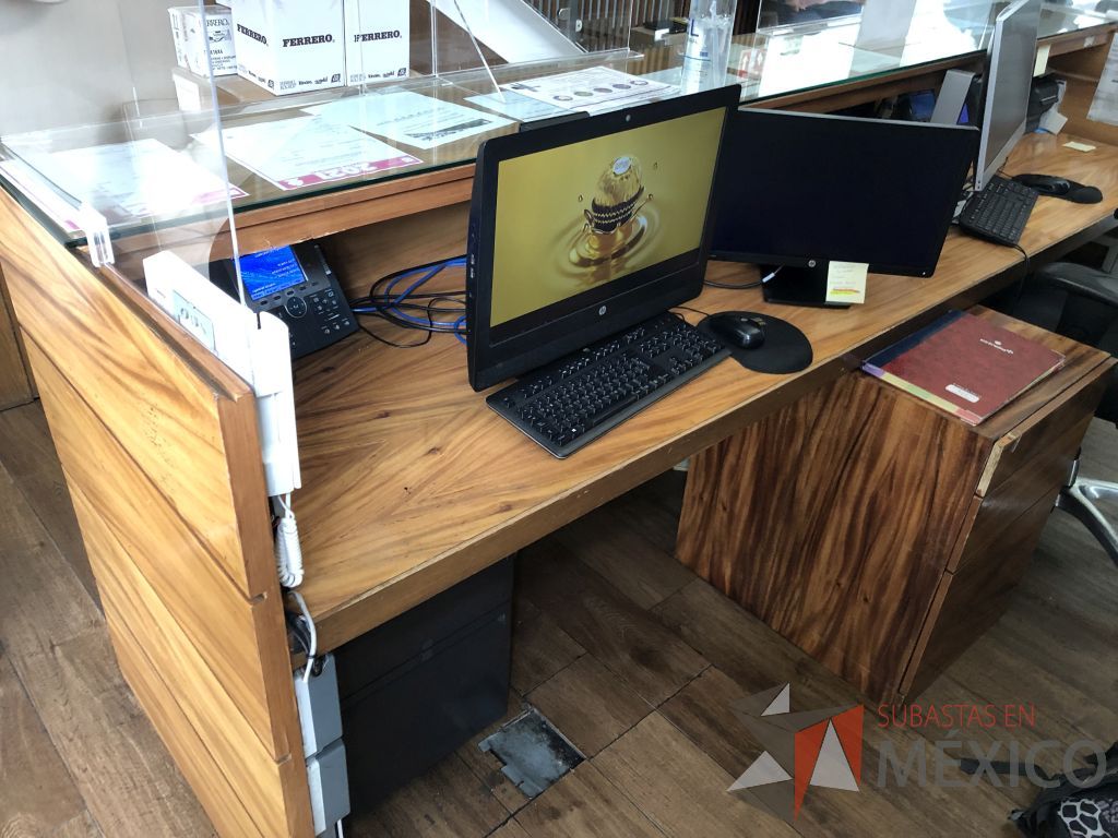Lote 624- Mueble de recepción con archivero de 3 cajones - Imagen 4