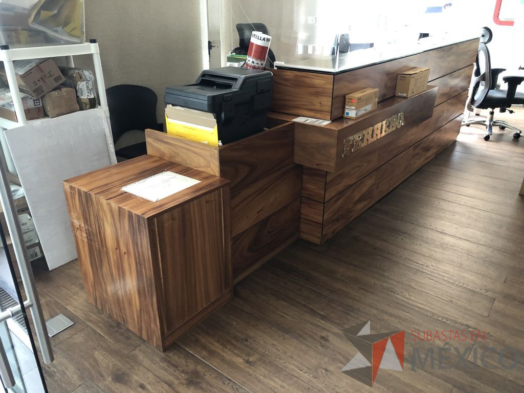 Lote 624- Mueble de recepción con archivero de 3 cajones - Imagen 14