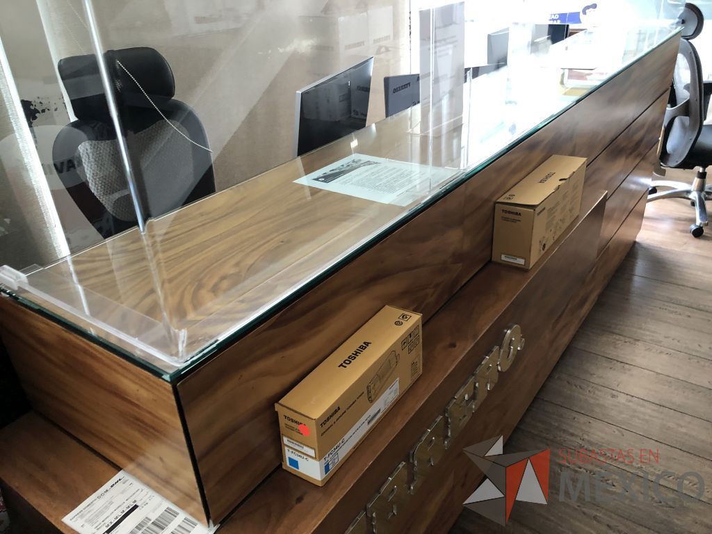 Lote 624- Mueble de recepción con archivero de 3 cajones - Imagen 15