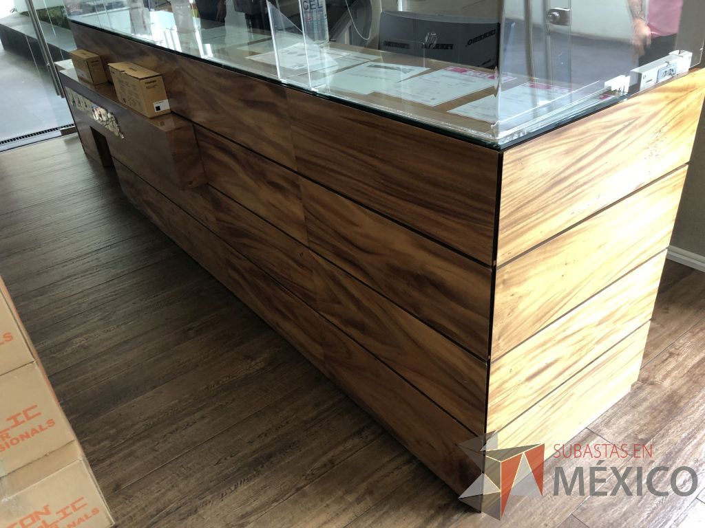 Lote 624- Mueble de recepción con archivero de 3 cajones - Imagen 16