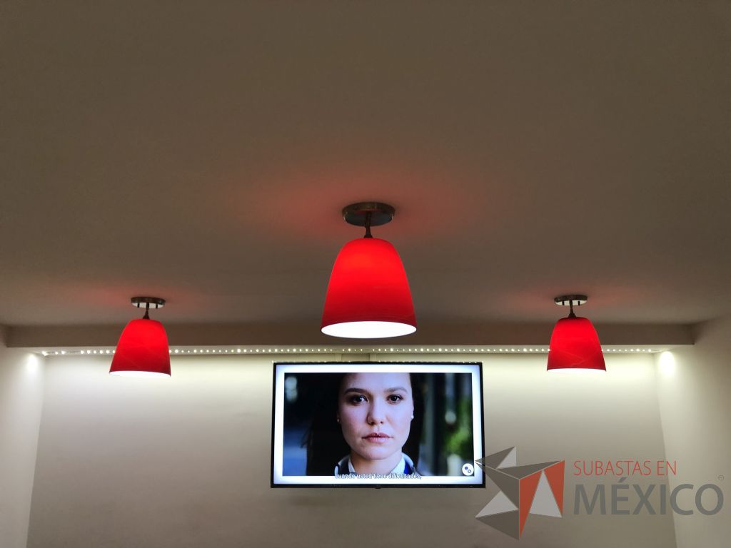 Lote 637- Luminaria circular colgante