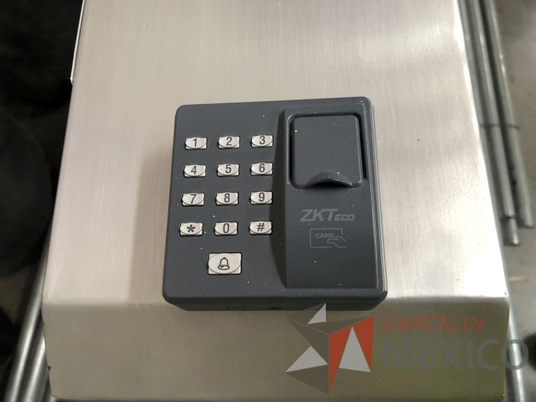 Lote 007 - Torniquete con puerta de bandera de cristal para acceso de discapacitados - Imagen 15