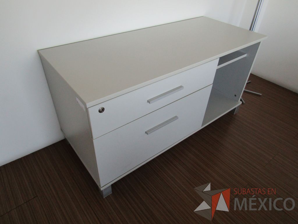 Lote 200 - Credenza con 2 cajones y 1 entrepaño - Imagen 5