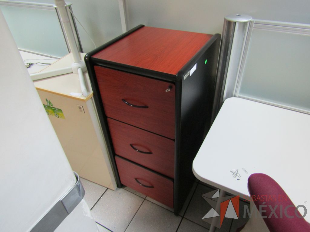 Lote 395 - Archivero vertical de 3 cajones - Imagen 2