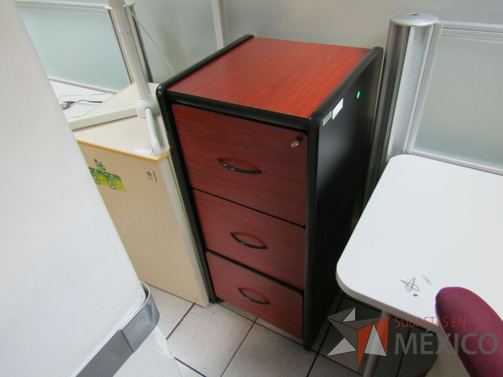 Lote 395 - Archivero vertical de 3 cajones - Imagen 3