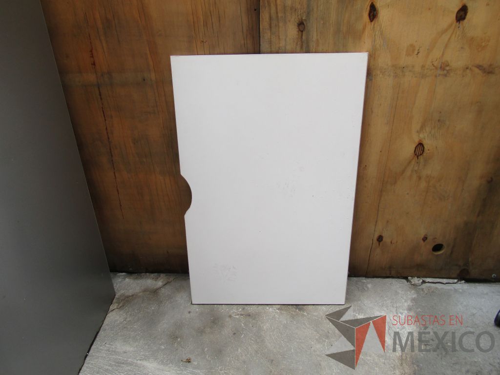Lote 054 - 40 Superficies para mesa - Imagen 11