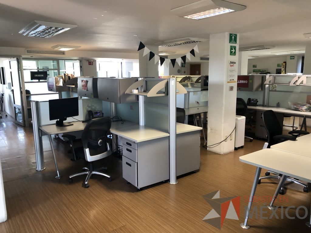 Lote 266 - Estación de trabajo para 20 personas - Imagen 2
