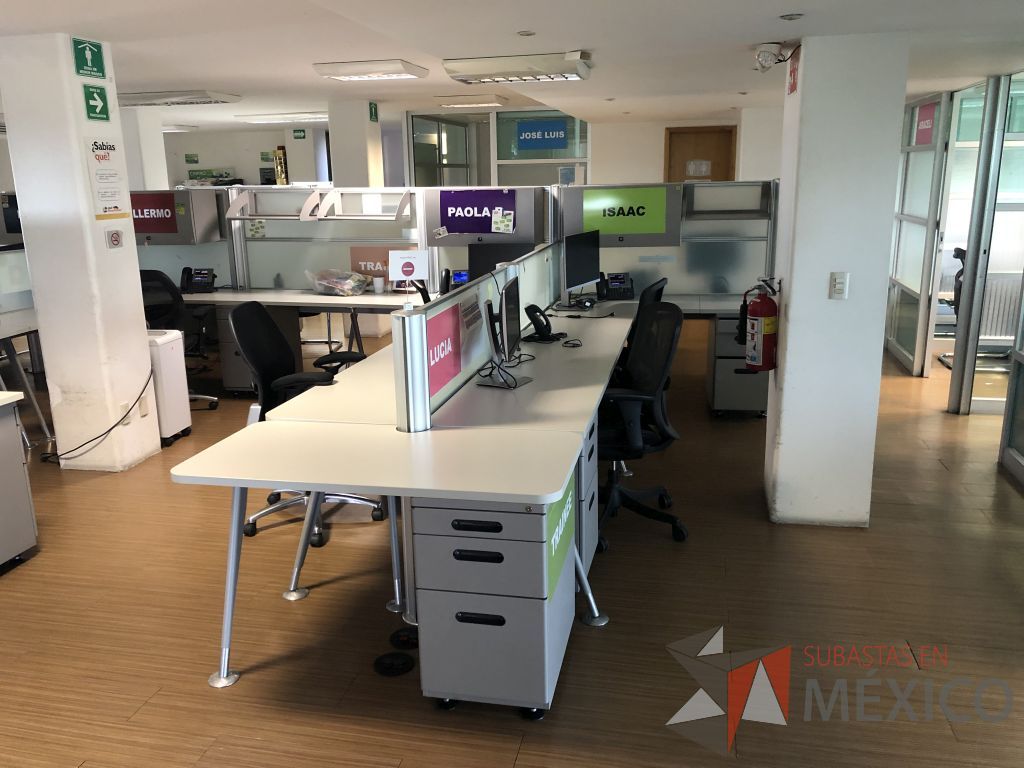 Lote 266 - Estación de trabajo para 20 personas - Imagen 4
