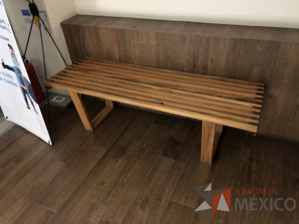 Lote 597 - Banca de madera de 3 plazas - Imagen 3