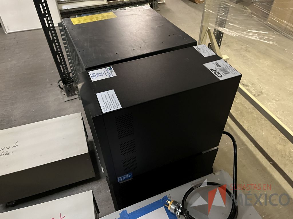 Lote 050 - 12 UPS diferentes modelos, marca GE, TOSHIBA, APC 1500 y CDP - Imagen 33