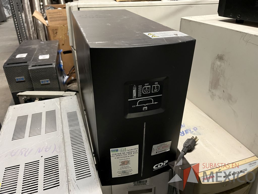 Lote 050 - 12 UPS diferentes modelos, marca GE, TOSHIBA, APC 1500 y CDP - Imagen 51
