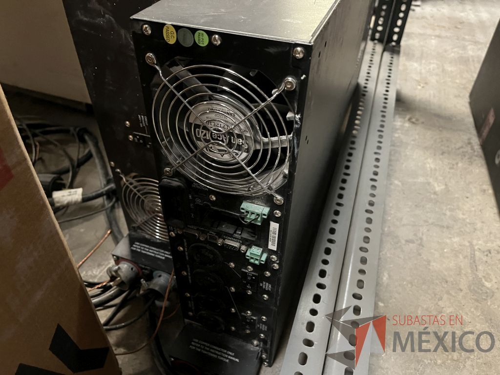 Lote 050 - 12 UPS diferentes modelos, marca GE, TOSHIBA, APC 1500 y CDP - Imagen 15