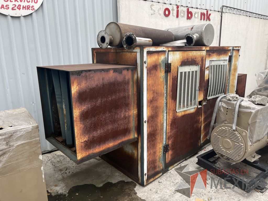 Lote 077 - Planta de emergencia y tablero de transferencia, 65 KVA - Imagen 12