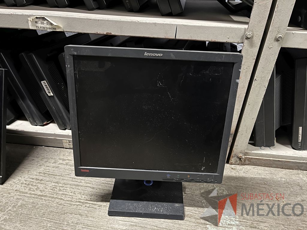 Lote 075 - 349 Pantallas Ti sin base, marca: Lenovo, View Sonic y Dell - Imagen 19