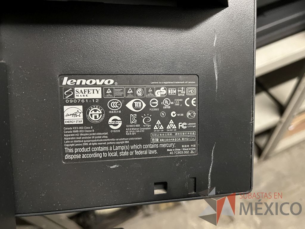 Lote 075 - 349 Pantallas Ti sin base, marca: Lenovo, View Sonic y Dell - Imagen 18