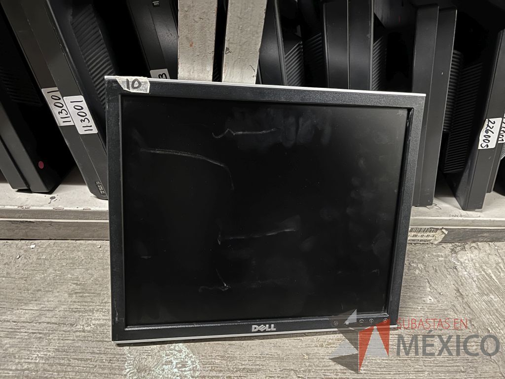 Lote 075 - 349 Pantallas Ti sin base, marca: Lenovo, View Sonic y Dell - Imagen 24