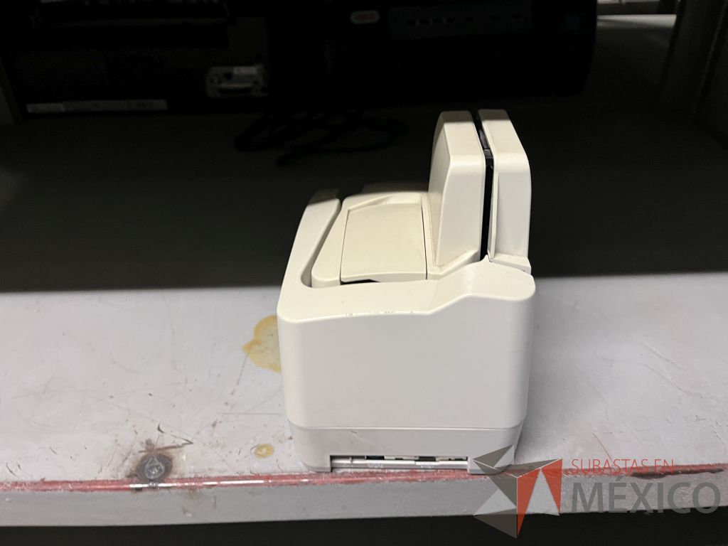 Lote 068 - 251 Digitalizadoras de cheques Canon y 6 Docking station Lenovo - Imagen 27