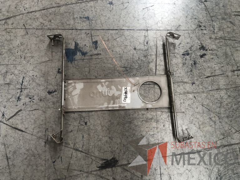 Lote 007 - 7227 Piezas de diferentes componentes (Paneles LED, Fuentes conmutadas, multicontactos, contacto dúplex, termofil, LED Panel, Fuentes de voltaje, etc.) - Imagen 114