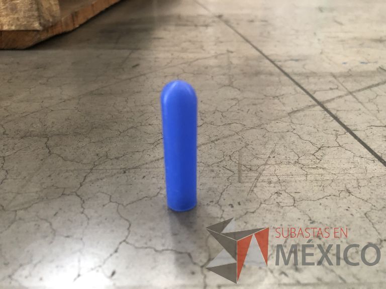 Lote 012 - 2470 Piezas de diferentes materiales (Terminal ojillos, barras de silicón, grano de esmeril, discos depredador, rollos de alambre, limas, bandas, brocas, tarrajas, vidrios, lijas, electrodos, cuchillas, entre otros) - Imagen 18
