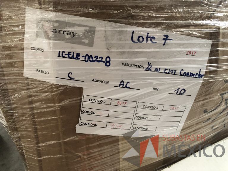 Lote 007 - 7227 Piezas de diferentes componentes (Paneles LED, Fuentes conmutadas, multicontactos, contacto dúplex, termofil, LED Panel, Fuentes de voltaje, etc.) - Imagen 30