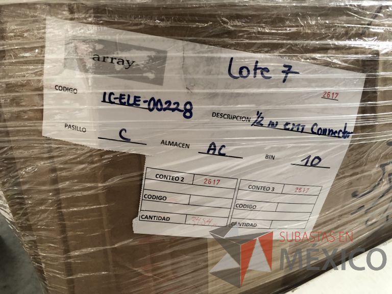 Lote 007 - 7227 Piezas de diferentes componentes (Paneles LED, Fuentes conmutadas, multicontactos, contacto dúplex, termofil, LED Panel, Fuentes de voltaje, etc.) - Imagen 31
